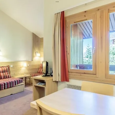 Plagne 1800 Confortable Apartment La Plagne
